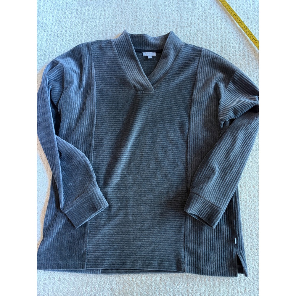 T by Talbots Pullover‎ Cozy M Gray Ribbed Corduroy V-Neck Long Sleeved